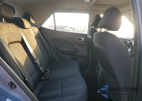 2022 Hyundai Venue Sel z USA, uszkodzony, nr VIN KMHRC8A39NU184100